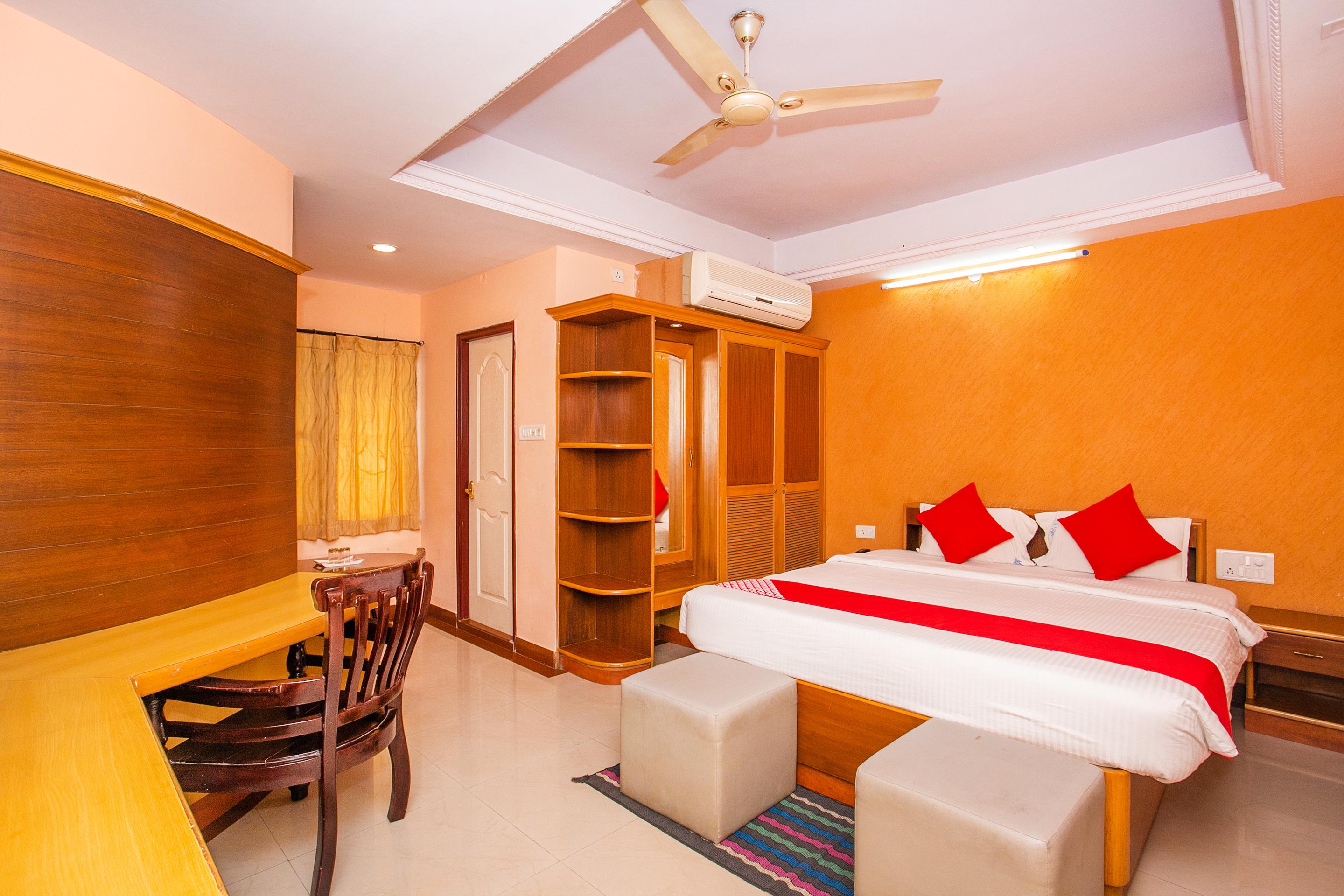 Oyo 331 Hotel Skanda Shelters Bengaluru Kültér fotó