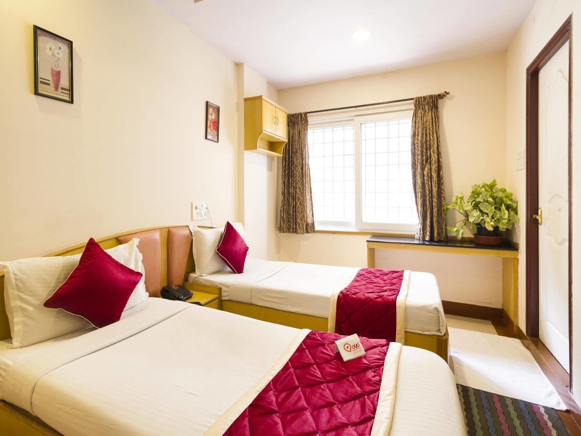 Oyo 331 Hotel Skanda Shelters Bengaluru Kültér fotó